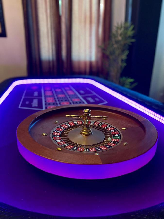 蒙斯Capsule Casino - Jacuzzi - Billard - Netflix - Console & Jeux公寓 外观 照片