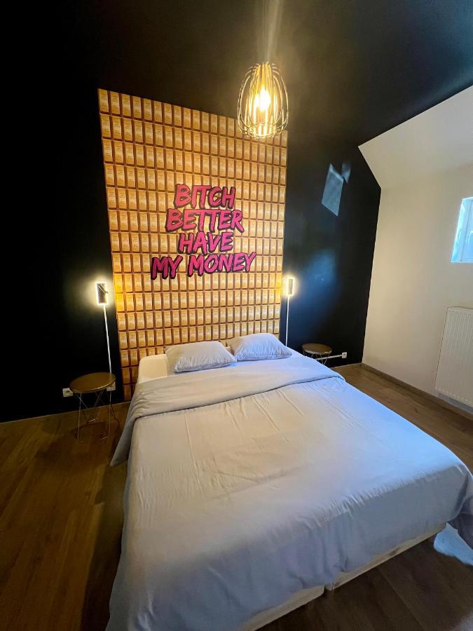 蒙斯Capsule Casino - Jacuzzi - Billard - Netflix - Console & Jeux公寓 外观 照片